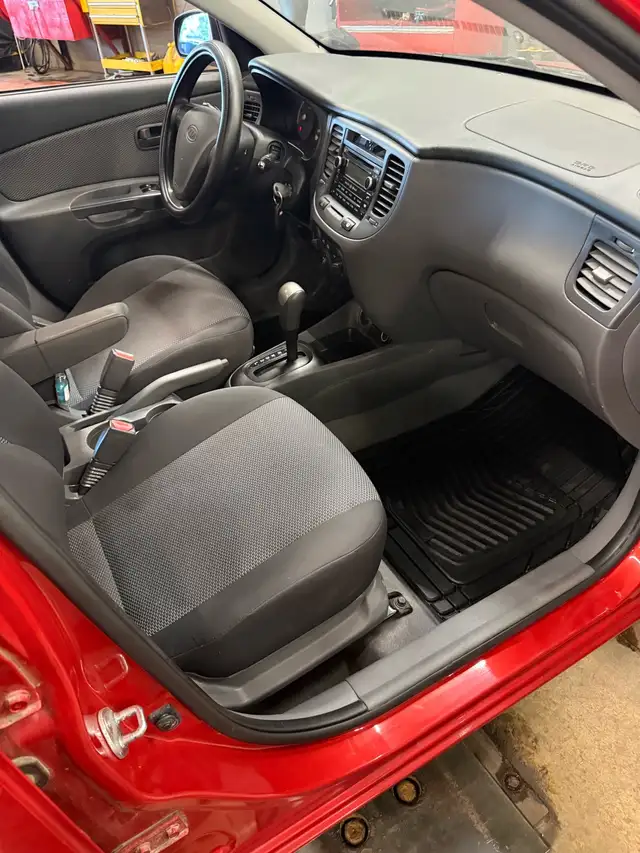 2009 Kia Rio542521804132208646