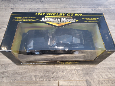 BNIB Item 36421A ERTL 1967 Shelby GT-500 Ford Mustang Black American Muscle