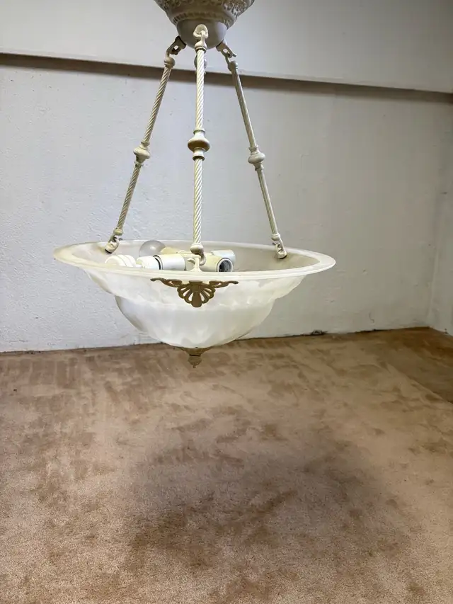 Ceiling Light in Indoor Lighting & Fans in Markham / York Region - Image 2