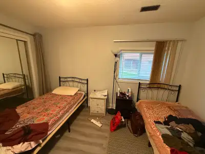 2-Bedroom, 1-Bathroom Basement Unit – Kennedy & Sheppard, Scarborough $1,599/month – All Inclusive!...