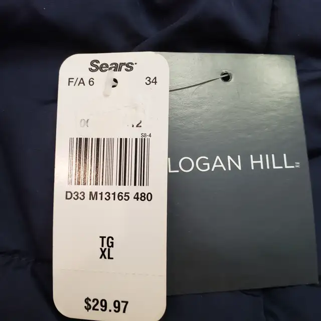 New Logan Hill Navy Blue Men’s XL Vest – Only $19 in Men's in Downtown-West End - Image 7