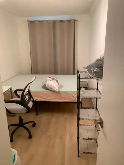 Room downtown beltline one month