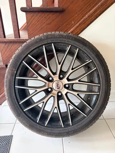 Selling a complete set of 4 Motomaster Hydra Edge all-season tires mounted on RTX alloy rims. Tire s...