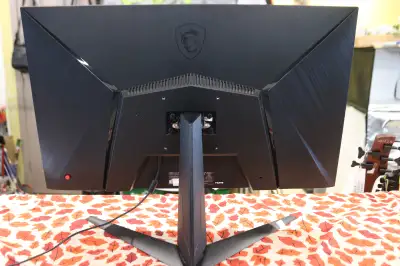 MSI 27” FHD (1920 x 1080) IPS Gaming Monitor(OPTIX G271) (#40786, View more