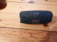 JBL speaker Bluetooth