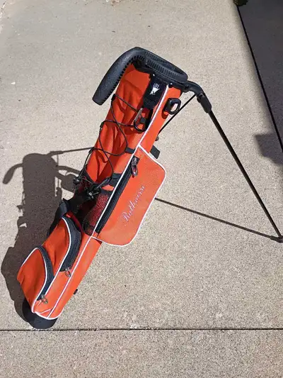Ruthnissi Sunday Golf Bag, View more