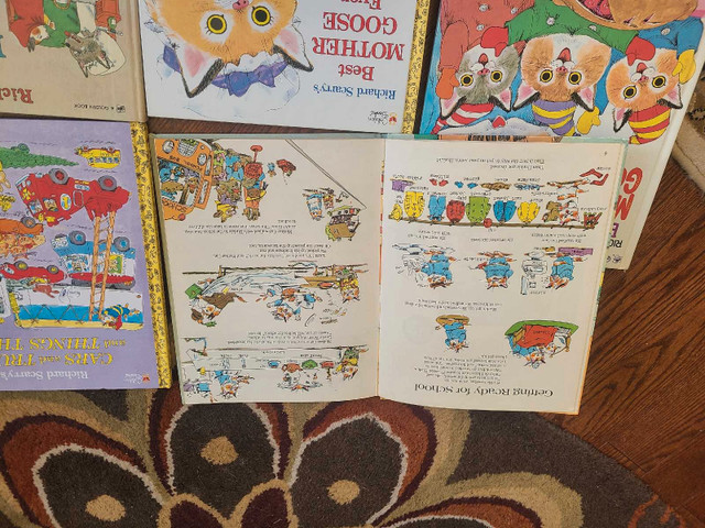 Richard Scarry books in Children & Young Adult in Belleville - Image 4