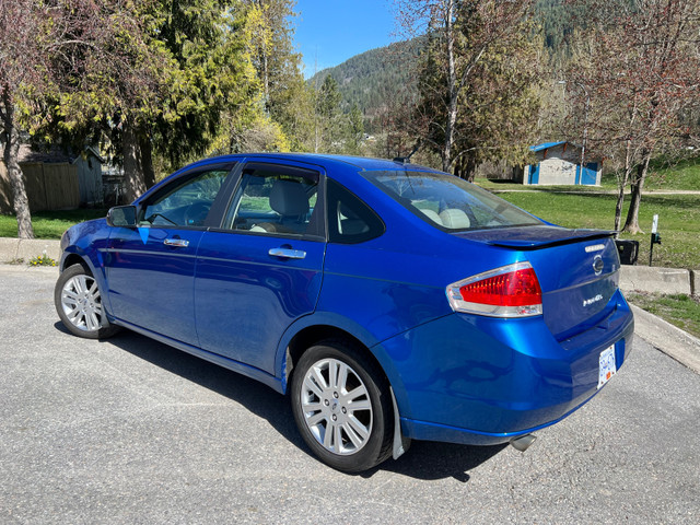 2010 Ford Focus SEL in Cars & Trucks in Nelson - Image 3