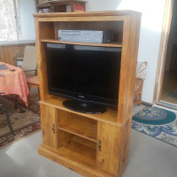 TV Credenza 