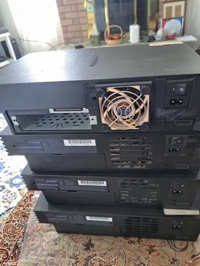 5x PS2 FAT consoles: $560 <---------- One of them has the Noctua Fan Mod 4x OEM Sony PS2 MCs: $80 3x...