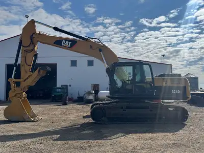 2007 5700 hrs- confirmed from Finning New paint and under carriage, 100 hrs ago Hydraulic quick chan...