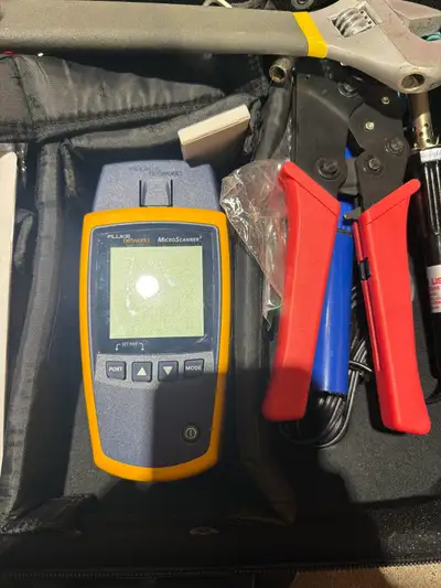 Fluke MicroScanner, View more