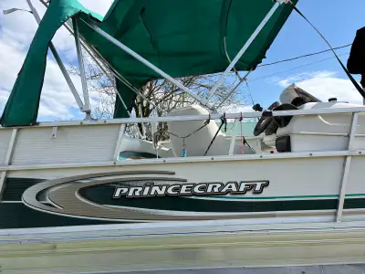 Princecraft 20’ pontoon boat. Great boat but needs some tlc on the canvas stitching on the bimini. 5...