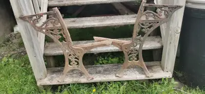 Banc d'école vintage, View more