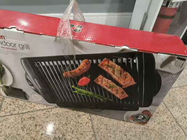  Brand New Boxed Thinkkitchen 15" Electric Indoor Smokeless Gr in Security Systems in City of Montréal - Image 6