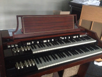 Hammond A100 Organ excellent Condition with bench and Pedals