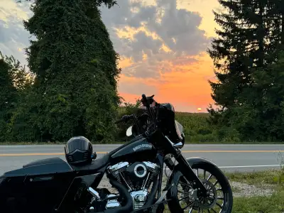 Custom street glide 124 S&S 125hp, try your trades looking for bass boat maybe a sport bike (Ducati,...