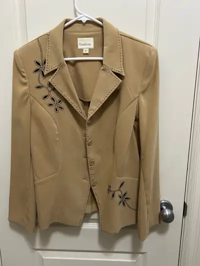 Size 10 Ladies Jacket, View more