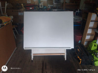 Standard size drafting table