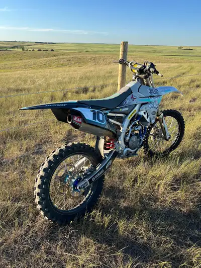 2015 YZ250F. Stored inside. Mint shape. Valves done last year at Terry’s in Weyburn. Comes with extr...