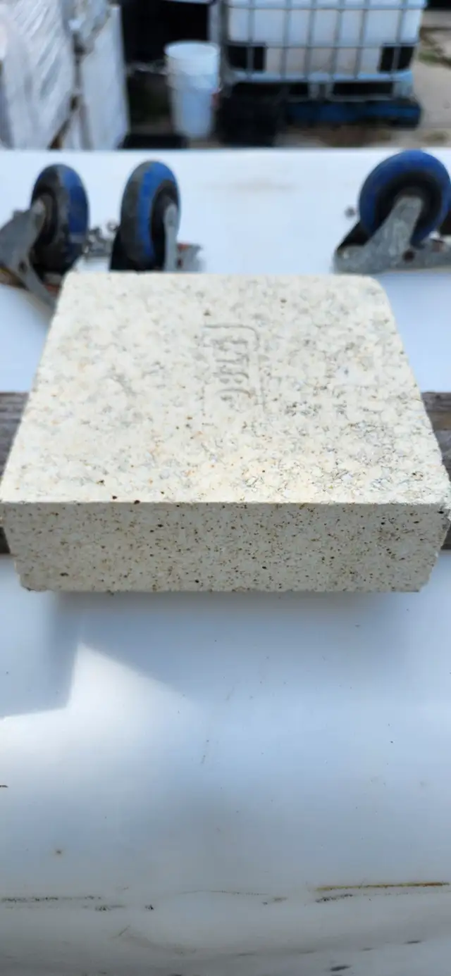 Refractory / Fire Brick in Other in Hamilton - Image 6