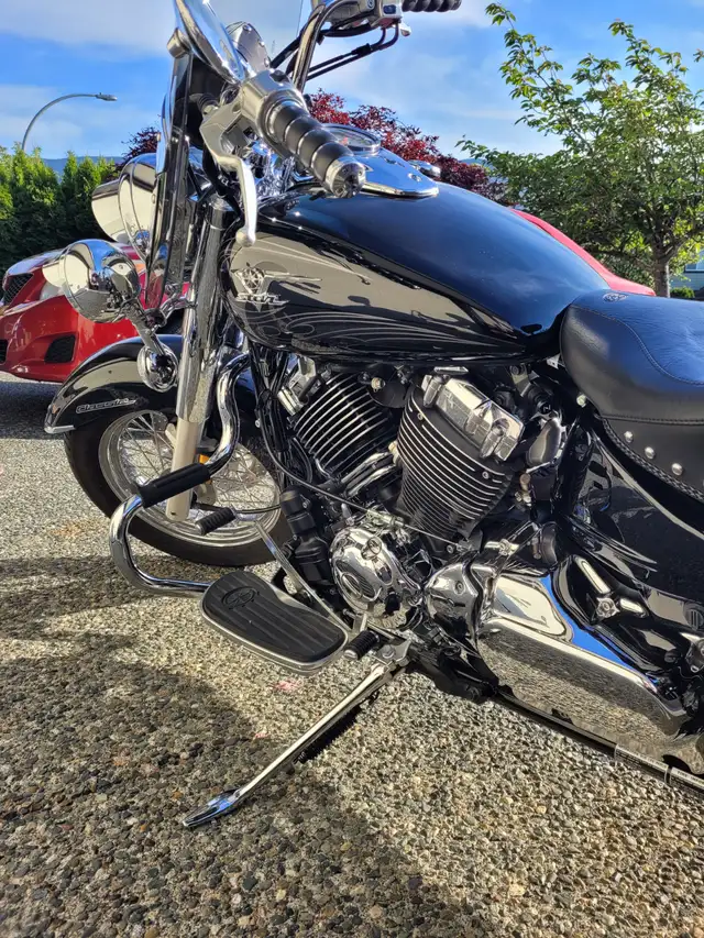 2011 Yamaha V-Star 650 Classic in Street, Cruisers & Choppers in Nanaimo - Image 5