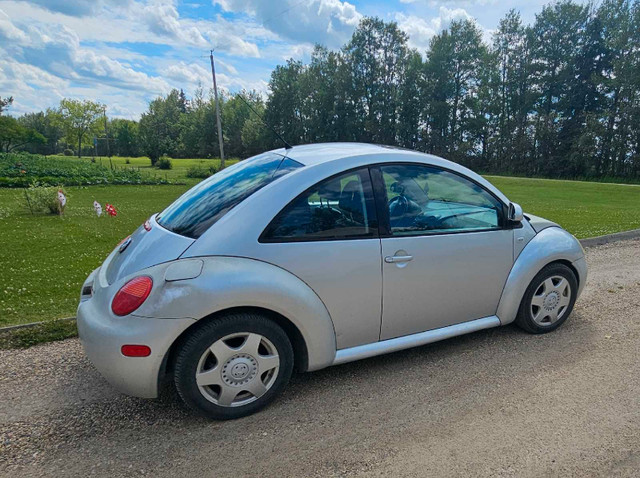 2000 Beetle 2.0 non turbo in Cars & Trucks in St. Albert - Image 3
