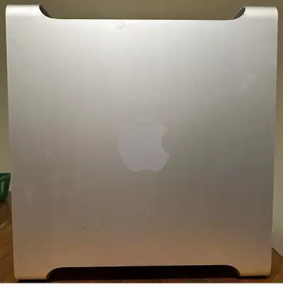 Mac Pro 2008, View more