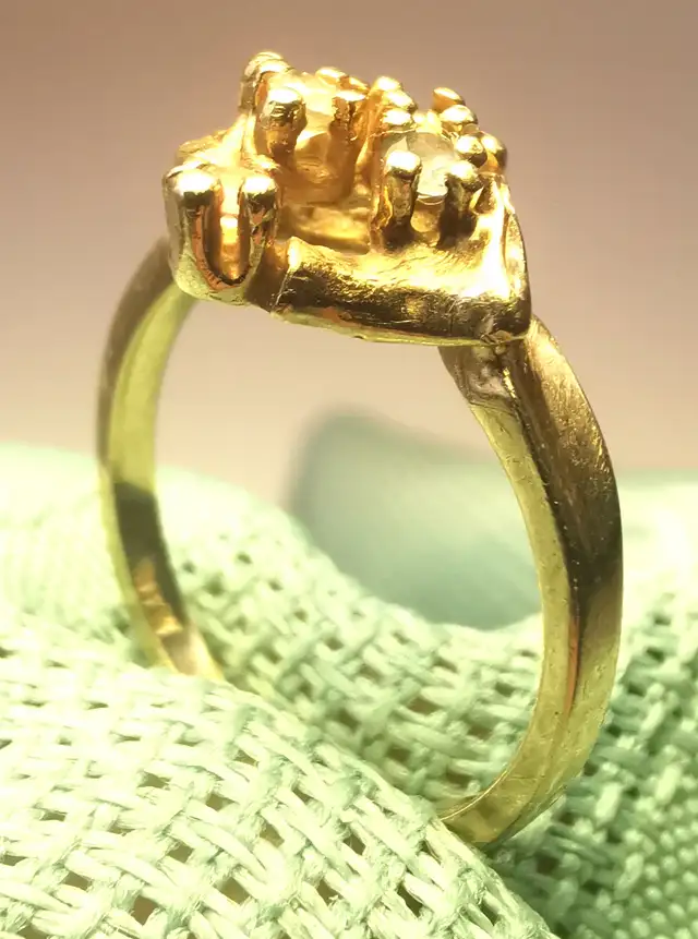 1980s 14K Yellow Gold Multi-Gemstone Nugget Ring Size 6.5 in Jewellery & Watches in Markham / York Region - Image 7