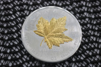 Canadian 1 Oz Silver 5 Dollars (#4797)