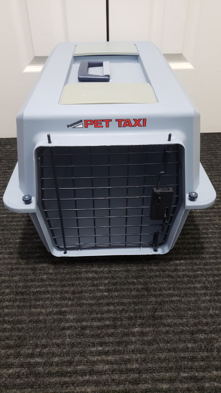 Small Pet Carrier/Kennel – PETMATE Pet Taxi in Accessories in Sault Ste. Marie - Image 3