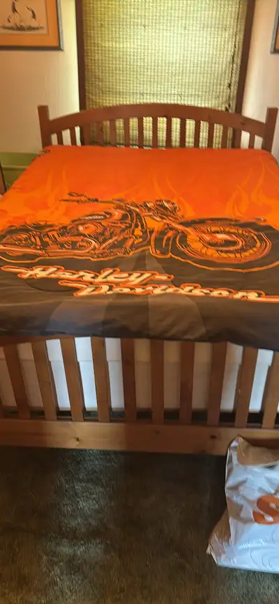 Harley Davidson Queen reversible Comforter, View more