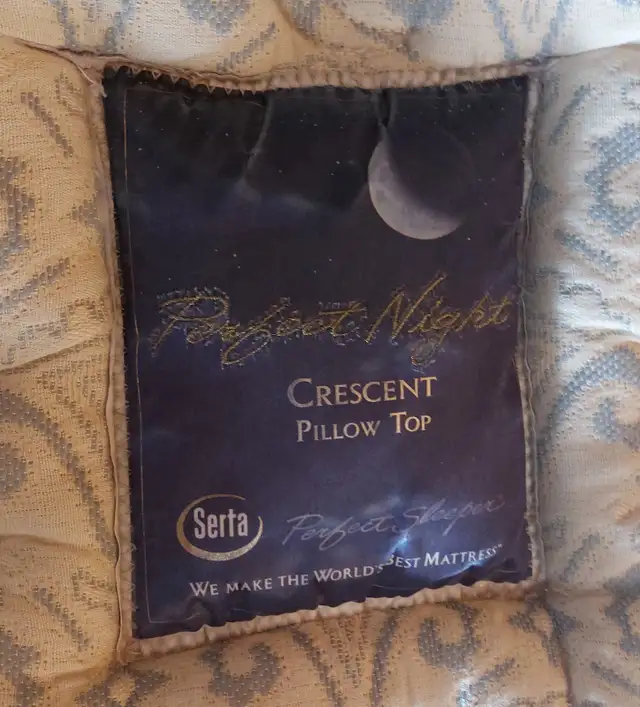 Matelas et sommiers King-PARFAIT ÉTAT in Beds & Mattresses in Longueuil / South Shore - Image 5