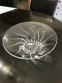 Crystal bowl 