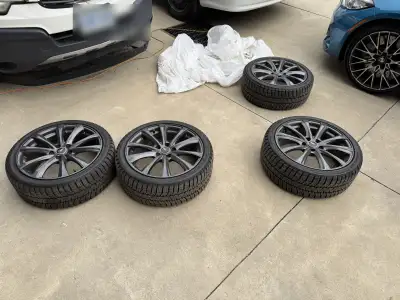 Selling my winter setup - sold the car, no longer need them. TIRES: Bridgestone Blizzak WS90, 225/40...