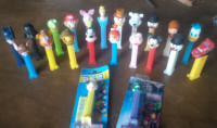 Approx 25 Pez Dispensers, Great Way To Start A New Collection