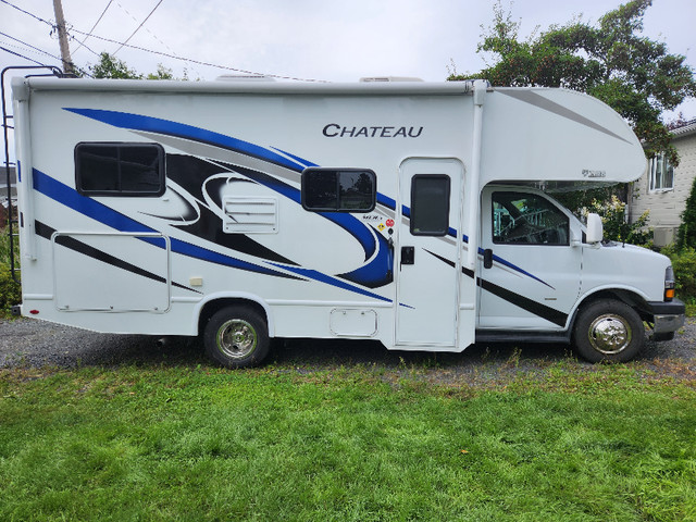 Motorisé classe C 24 ' seulement 23959 km dans VR et caravanes  à Lac-Saint-Jean