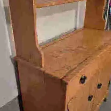 Wooden cabnet in Hutches & Display Cabinets in City of Toronto - Image 4