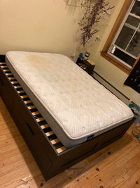 Full size sealy mattress 