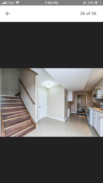 One bedroom basement apartment with separate entrance. Separate kitchen and washroom. One parking sp...