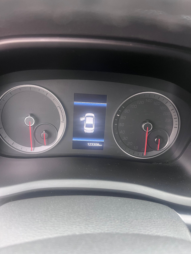 hyundai sonata sport 2018 for sale in Cars & Trucks in Mississauga / Peel Region - Image 4