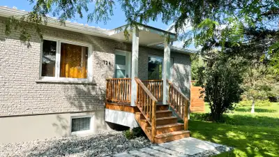 Chalet rénové à louer à Bromont - 3 chambres 2 sdb