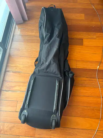 GOLF COVER BAG WITH WHEELS, View more
