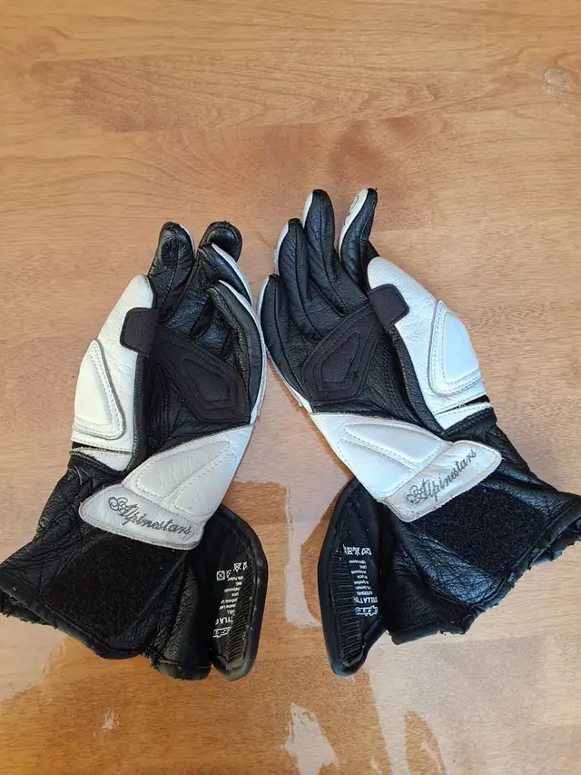 Gants Alpinestars pour femme in Hobbies & Crafts in Lévis - Image 3