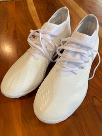 Adidas Men’s turf soccer shoes