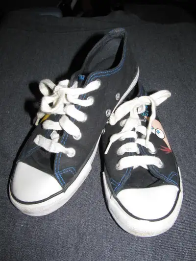 Phineas & Ferb youth sneakers - Boys Size 1- 1/2, View more