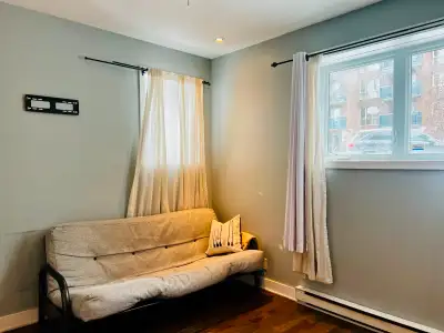 1 Bedroom Furnished Apartment with a bed, TV, washer, dryer & AC