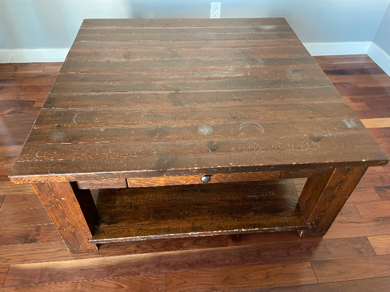 Free coffee table Free Stuff Calgary Kijiji