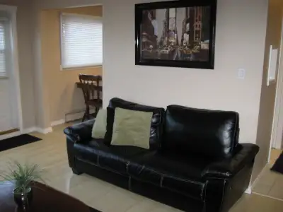 Living and Investment Opportunity in Shalimar Plaza Are you looking for a solid investment? Look no...