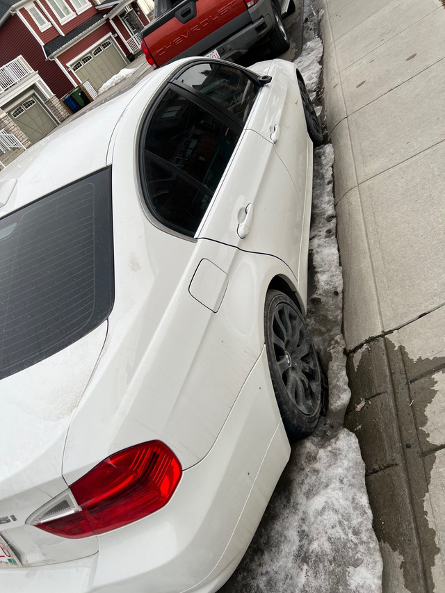 2008 335i (RWD) in Cars & Trucks in Calgary - Image 3